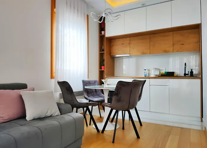 Silva 公寓 兹拉蒂博尔